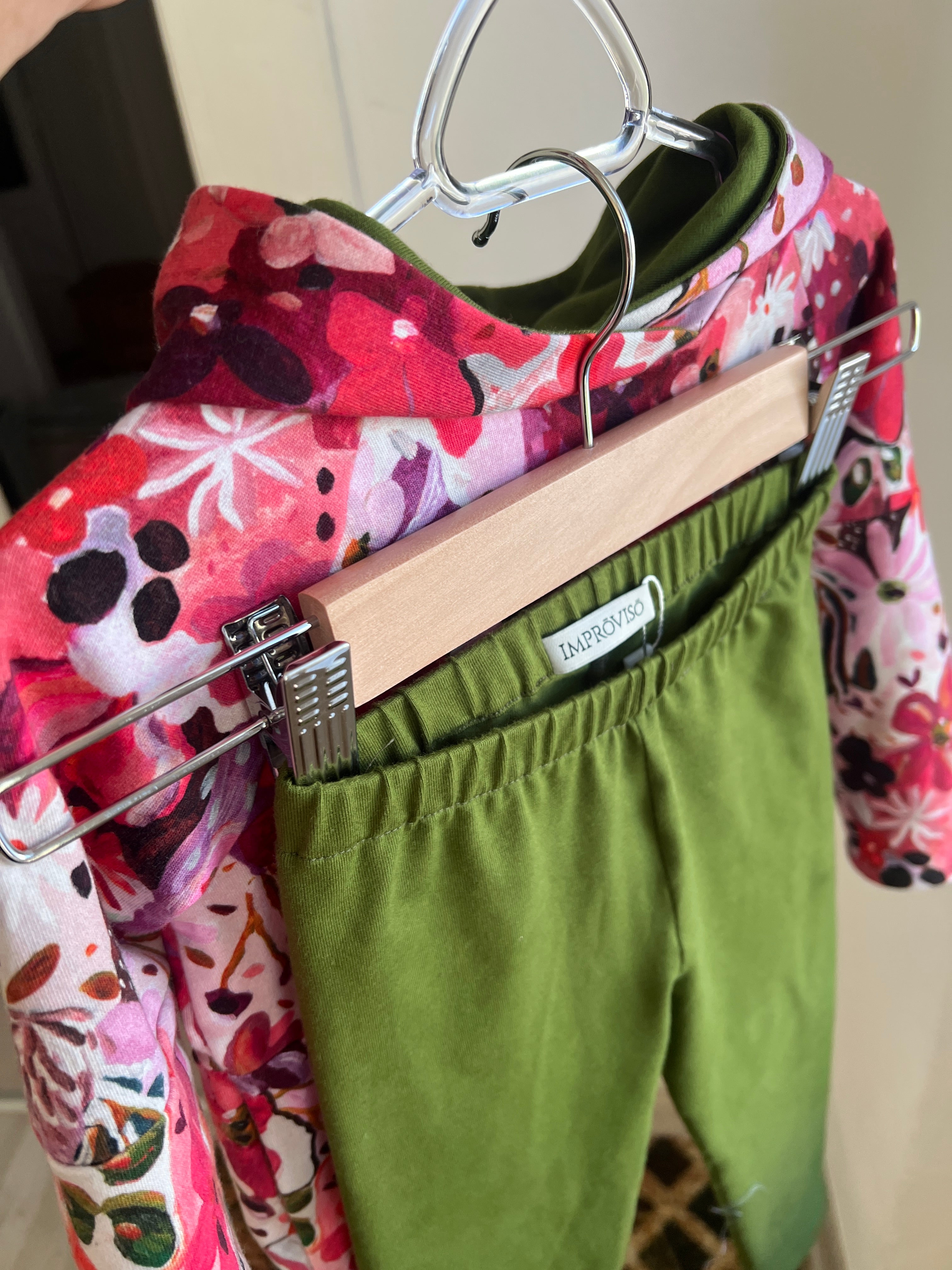 Zane Hoodie & Noa Pants - 2 pieces Set