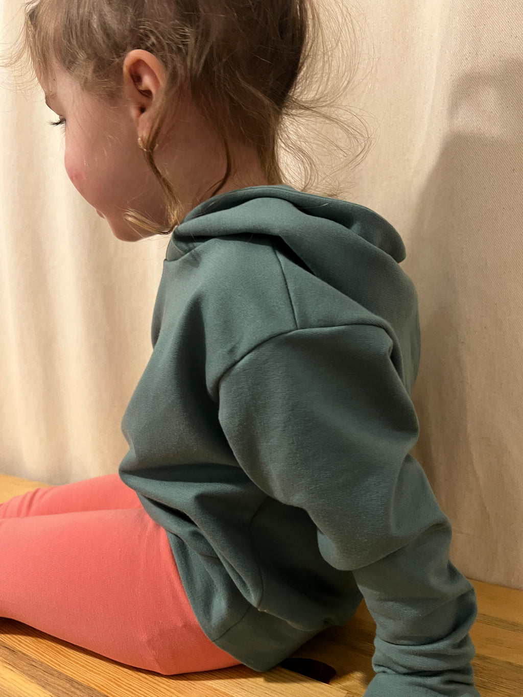 Girl’s Mooz Hoodie
